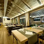 Alpen 3* Pradelle